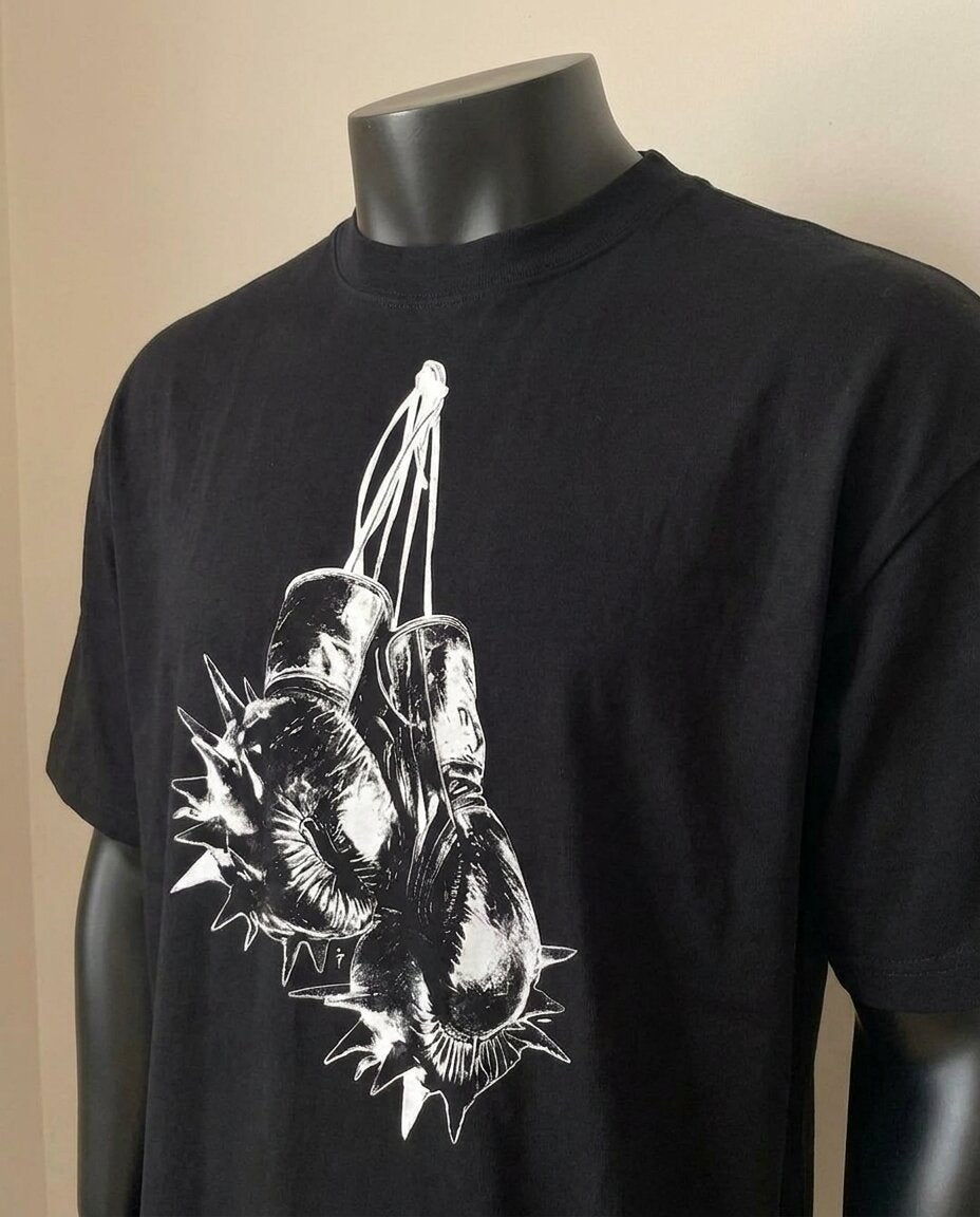 Gloves Oversized Fit Tee